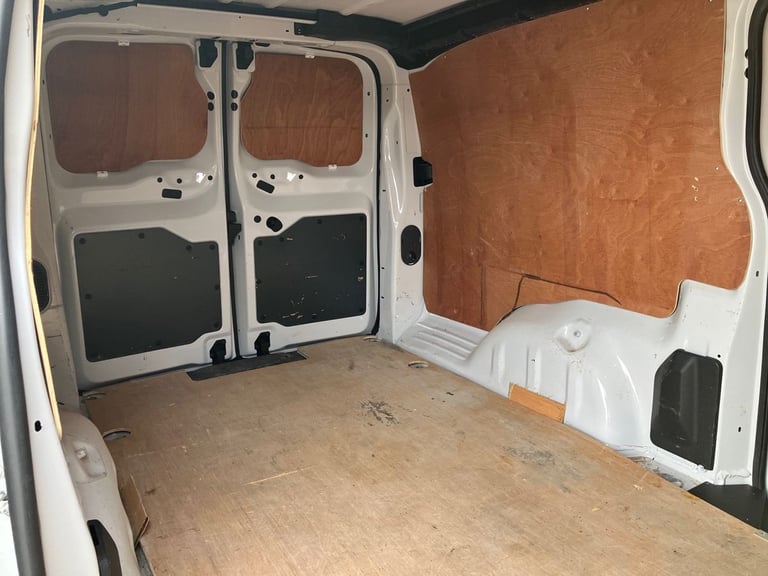 2022 Vauxhall Vivaro 2900 1.5d 100PS Dynamic H1 Van Van DIESEL Manual
