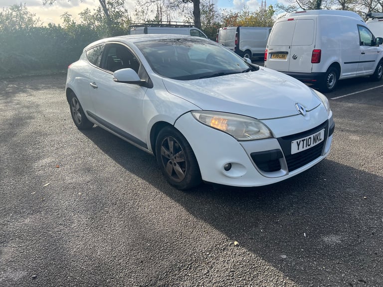 Renault, MEGANE, Coupe, 2010, Manual, 1461 (cc),2 doors - Image 6