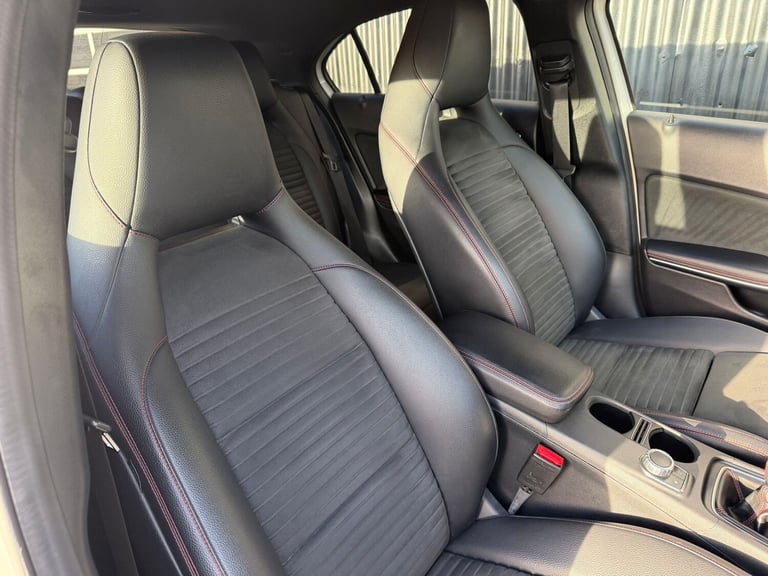 2016 Mercedes-Benz A-Class A180 AMG Line Premium 5dr HATCHBACK Petrol Manual