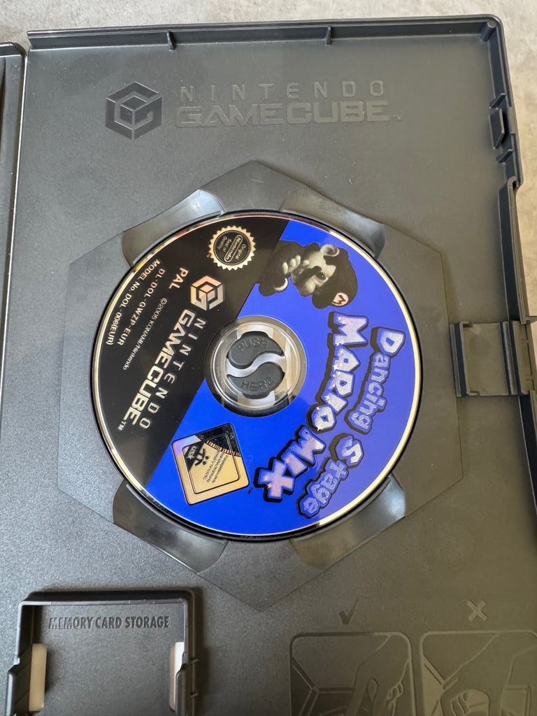 Dancing stage Mario mix pak Nintendo GameCube 