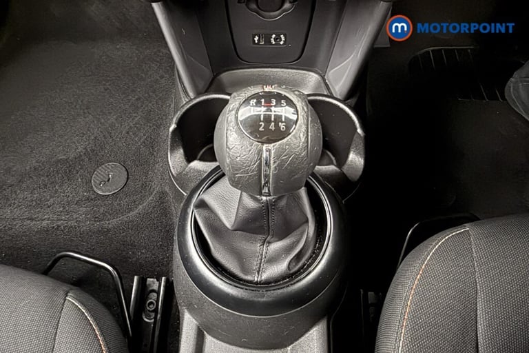 2016 MINI Hatch 1.5 Cooper 5dr Hatchback Petrol Manual