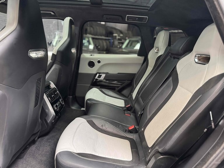 2021 Land Rover Range Rover Sport 5.0 P575 S/C SVR 5dr Auto ESTATE PETROL Automatic