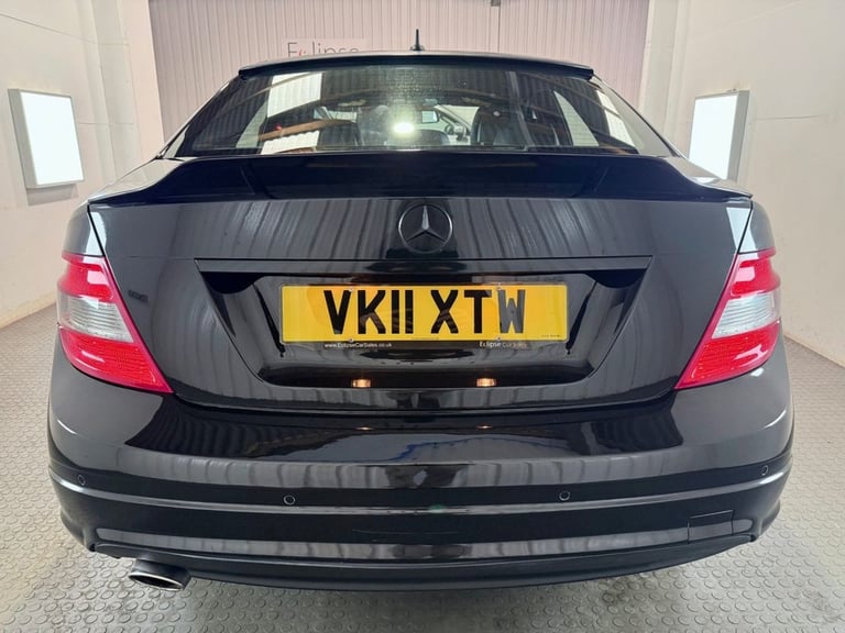 2011 Mercedes-Benz C Class C220 CDI BlueEFFICIENCY Sport 4dr Auto SALOON DIESEL Automatic