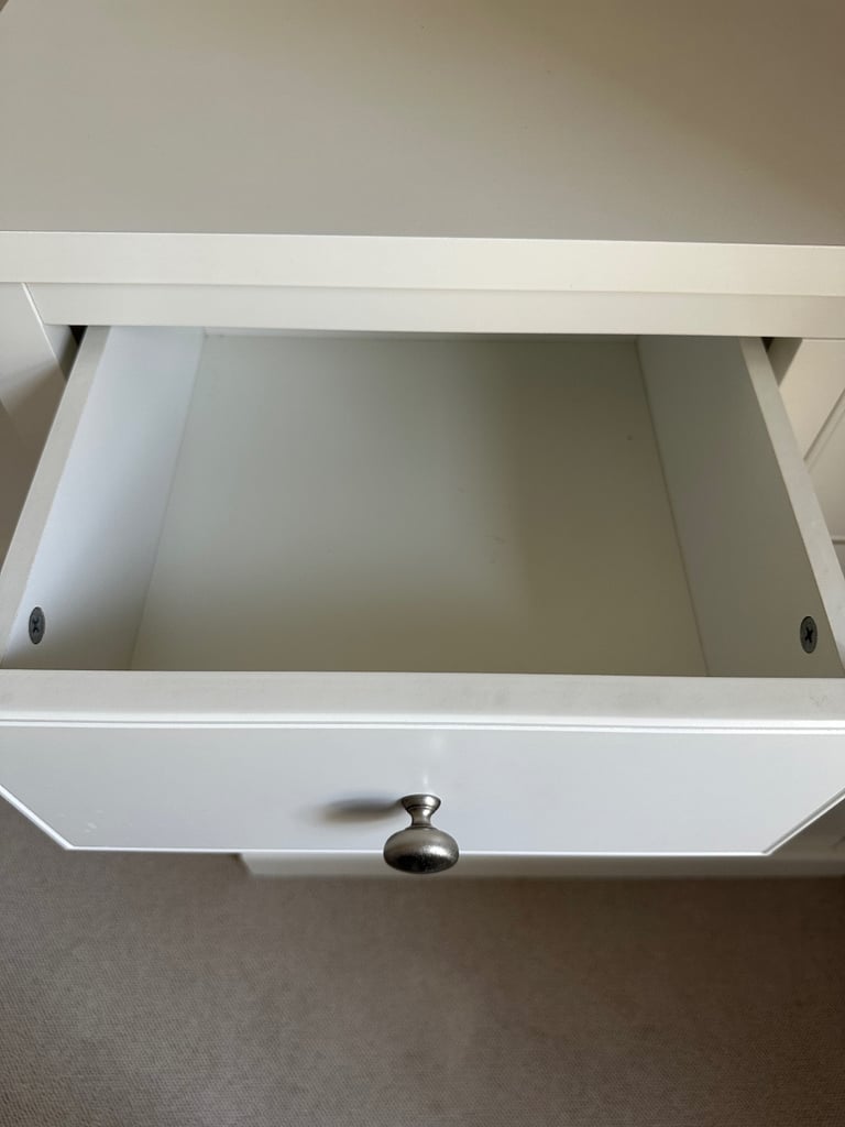 White Chest of Drawers