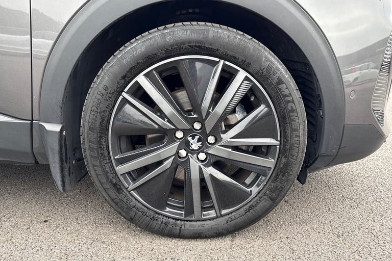 2022 Peugeot 3008 1.6 13.2kWh GT Premium e-EAT Euro 6 (s/s) 5dr SUV PETROL/ELECTRIC Automatic