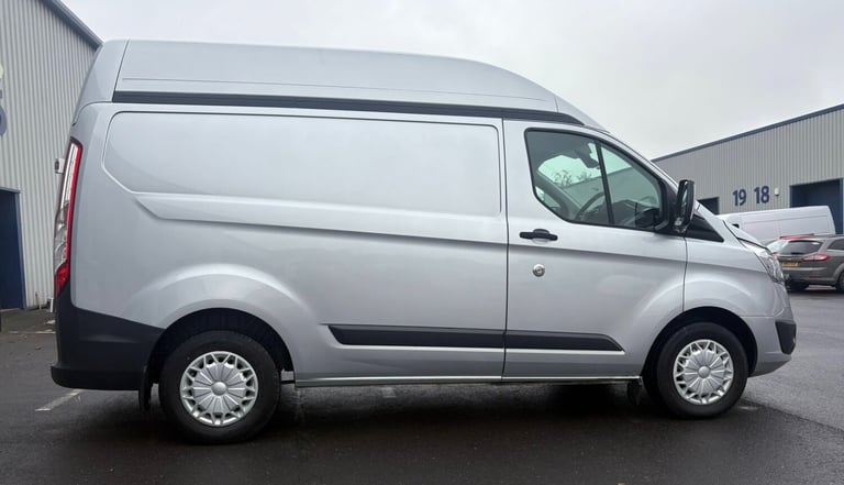 2015 Ford Transit Custom 2.2 TDCi 125ps Low Roof Trend Van PANEL VAN Diesel Manual