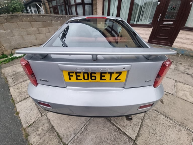 2006 Toyota Celica 1.8 VVTi Red 3dr COUPE Petrol Manual