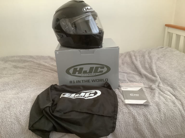 Motorcycle HJC C70 Helmet With Pin Lock Visor And Top & Front Vents Size L - Like New