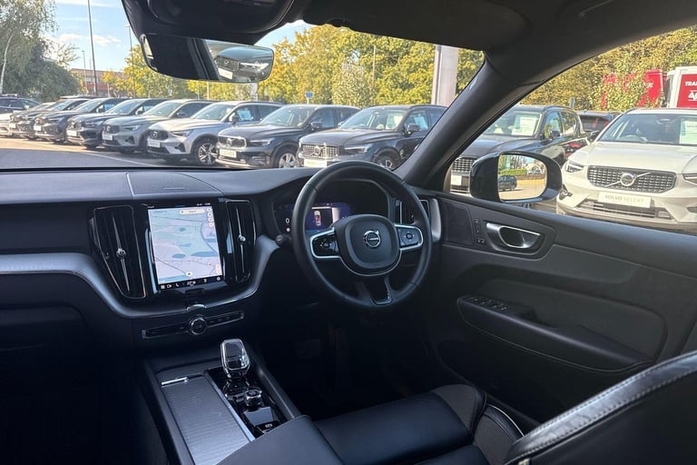 2022 Volvo XC60 2.0 B5 MHEV Plus SUV 5dr Petrol Hybrid Auto AWD Euro 6 (s/s) (250 ps) ESTATE Petr...