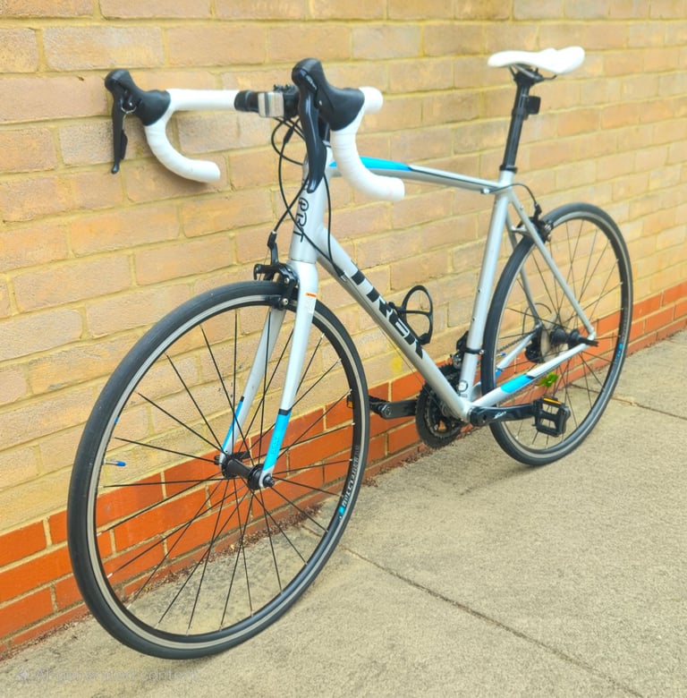 TREK DOMANE PBT AL 3 CARBON FIBRE ROAD BIKE 58CM23"INCH XL FRAME 