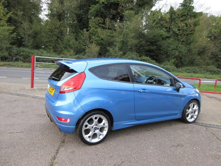2010 Ford Fiesta 1.6 Zetec S 3dr HATCHBACK Petrol Manual