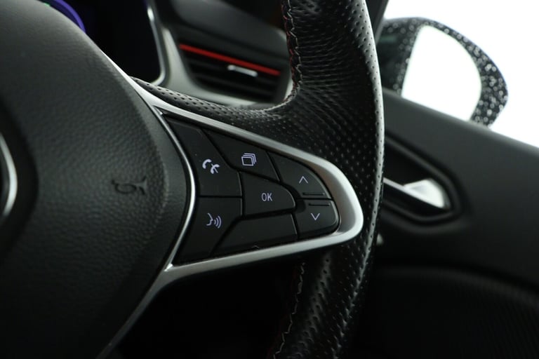 2022 Renault Captur 1.6 E-TECH Hybrid 145 R.S. Line 5dr Auto Hatchback Hybrid Automatic