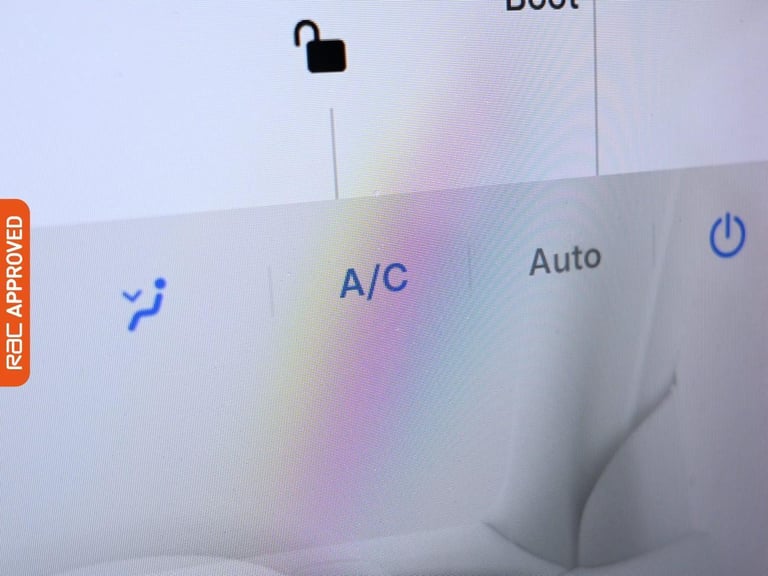 2019 Tesla Model 3 (Dual Motor) Long Range Saloon 4dr Electric Auto 4WDE (346 ps) Saloon ELECTRIC...