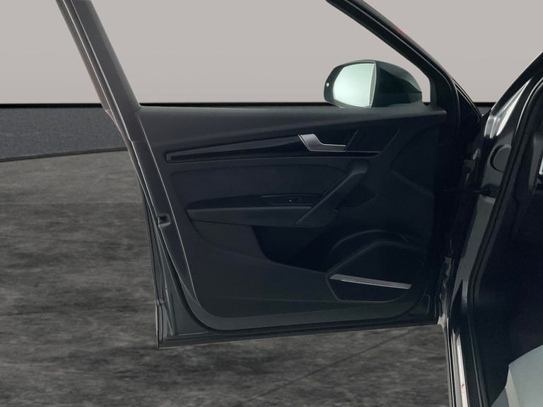 2024 Audi Q5 50 TFSI e Quattro Black Edition 5dr S Tronic ESTATE PETROL/ELECTRIC Automatic