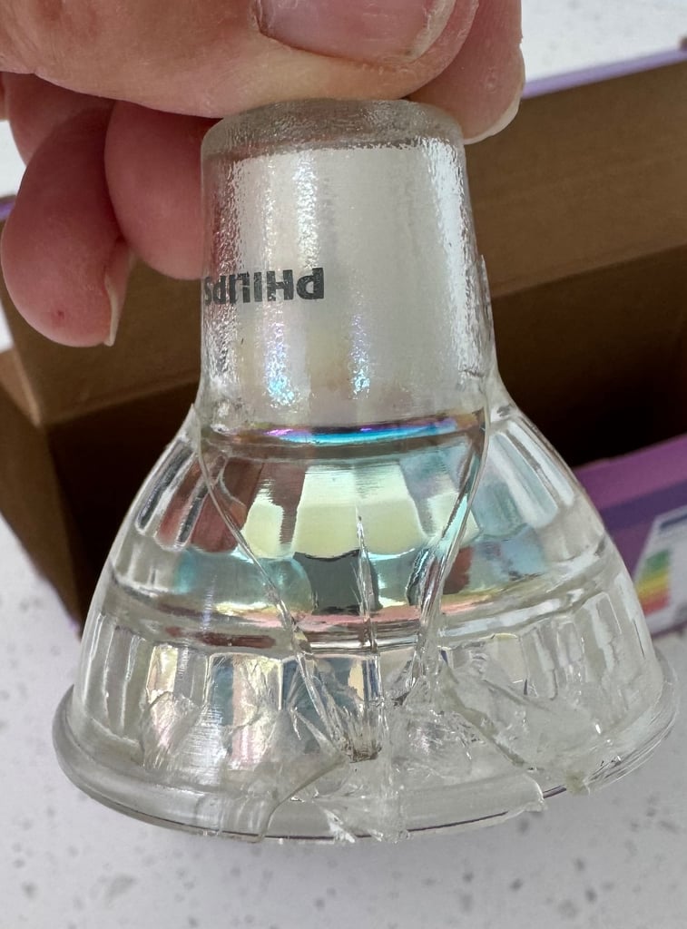 John Lewis kitchen light fitting includes bulbs