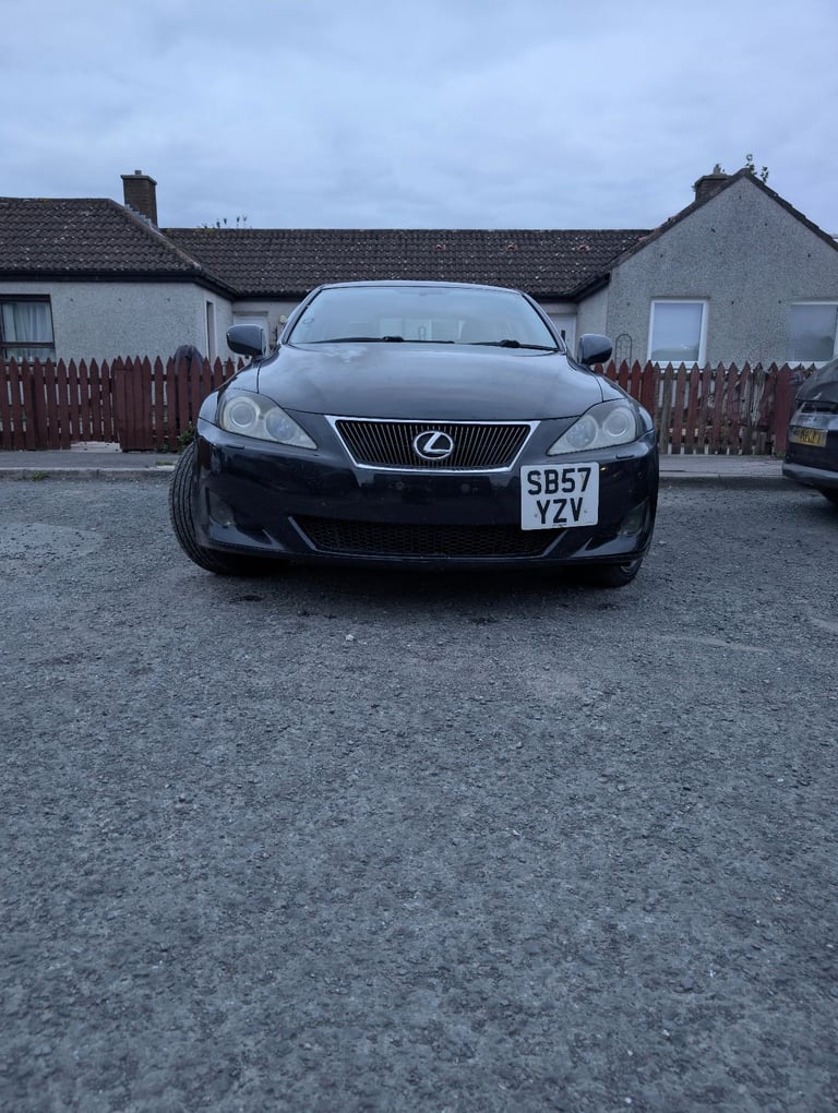 Lexus is 220d/250 breaking for parts