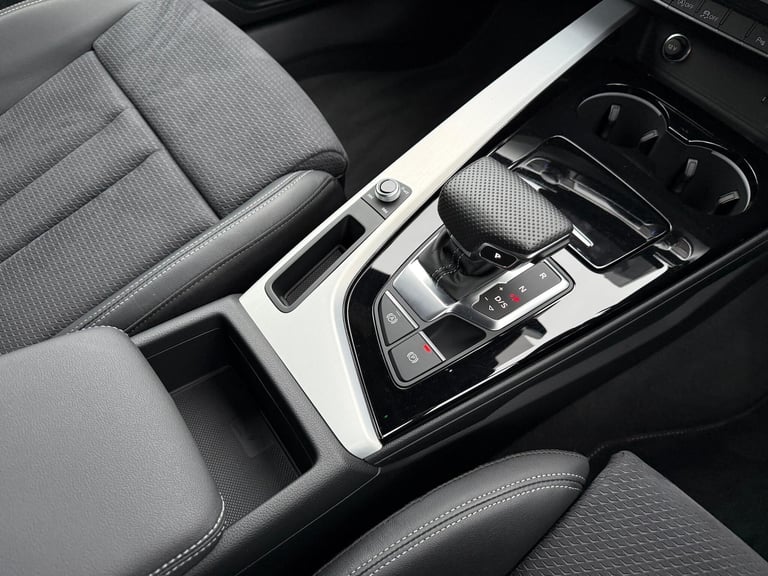 2023 Audi A4 Avant 2.0 TFSI 35 S line Estate 5dr Petrol S Tronic Euro 6 (s/s) (150 ps) ESTATE Pet...