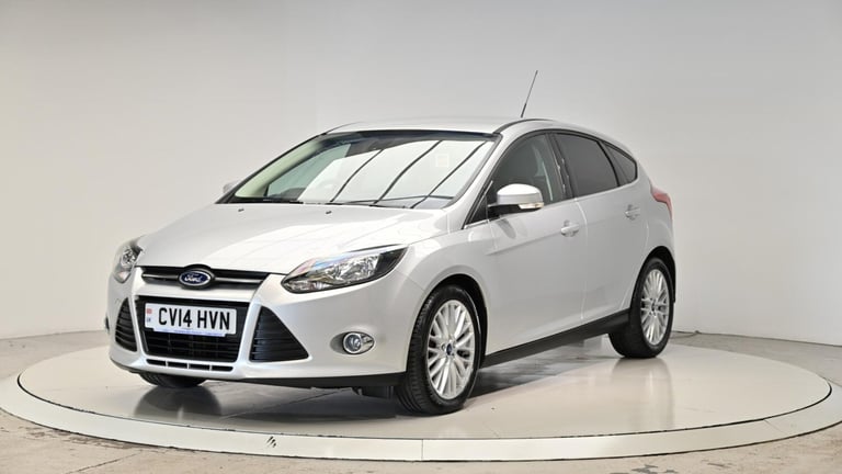 2014 Ford Focus 1.6 TDCi Zetec Euro 5 (s/s) 5dr HATCHBACK Diesel Manual