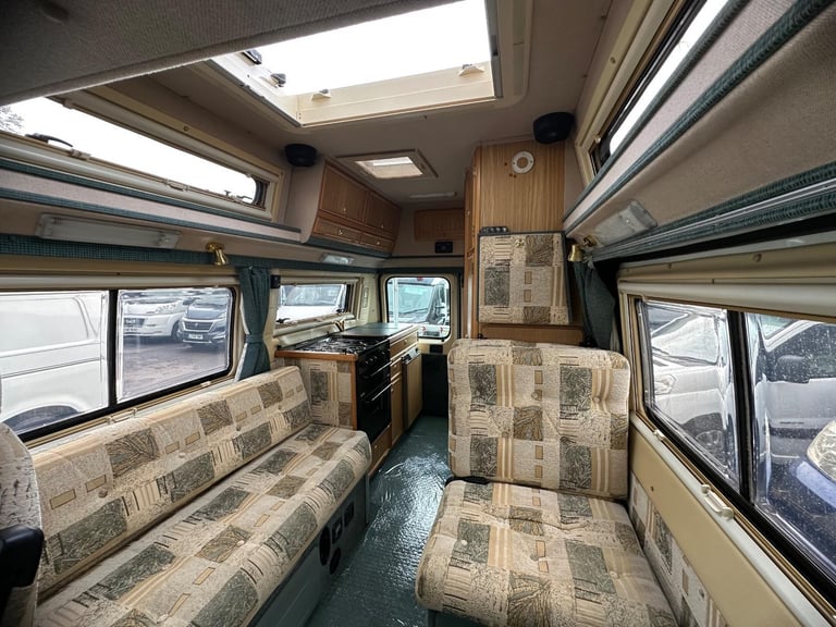 Auto-Sleepers Symbol 2 berth compact DIESEL MANUAL 2004/04