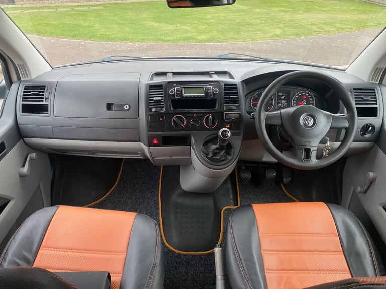 Vw transporter t5 4berth campervan 12 months mot  and rear seat belts 