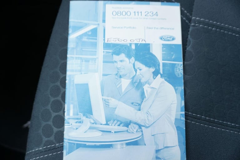 2010 Ford Fiesta 1.6 Titanium 5dr HATCHBACK Petrol Manual