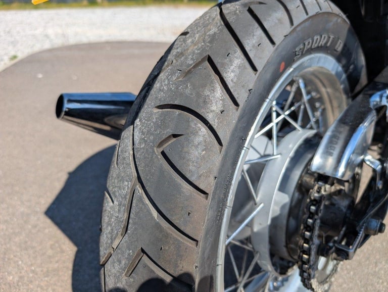 2016 TRIUMPH THRUXTON