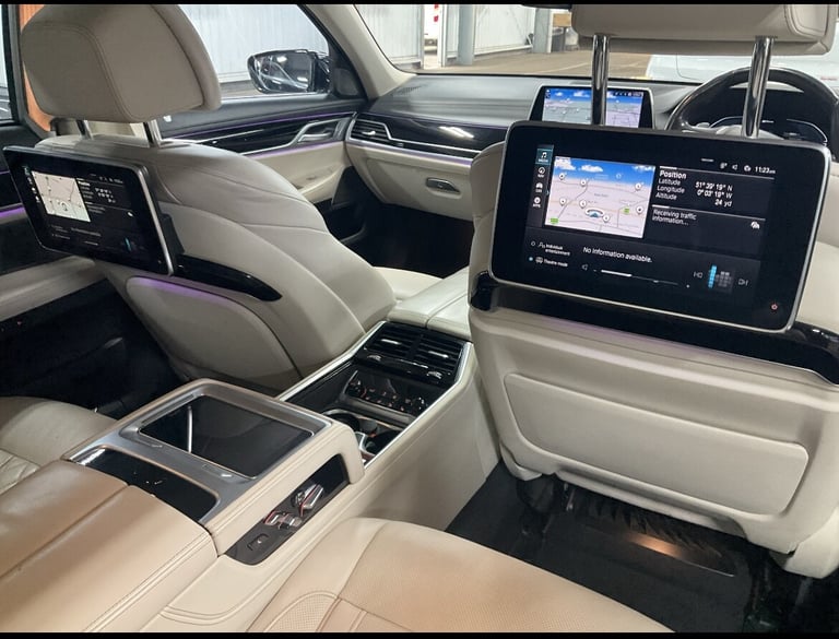 2021 BMW 7 Series 3.0 745Le 12kWh Saloon 4dr Petrol Plug-in Hybrid Auto xDrive