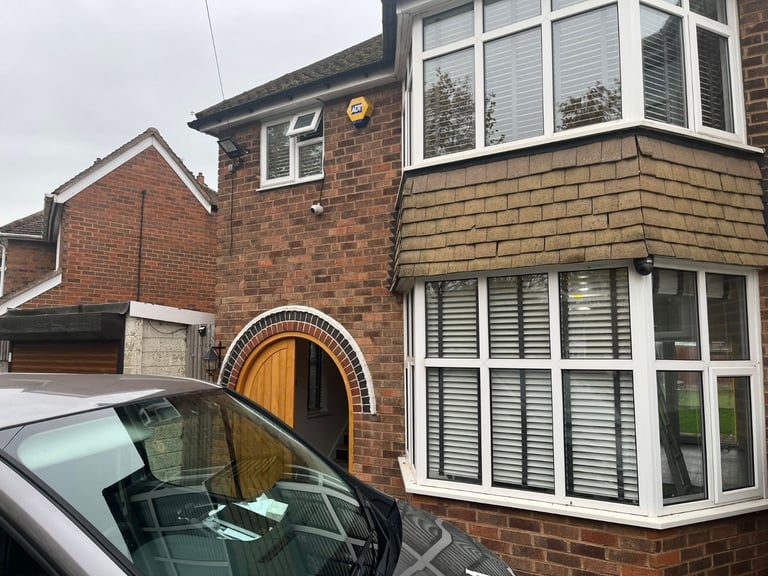 3bed semi detached house 