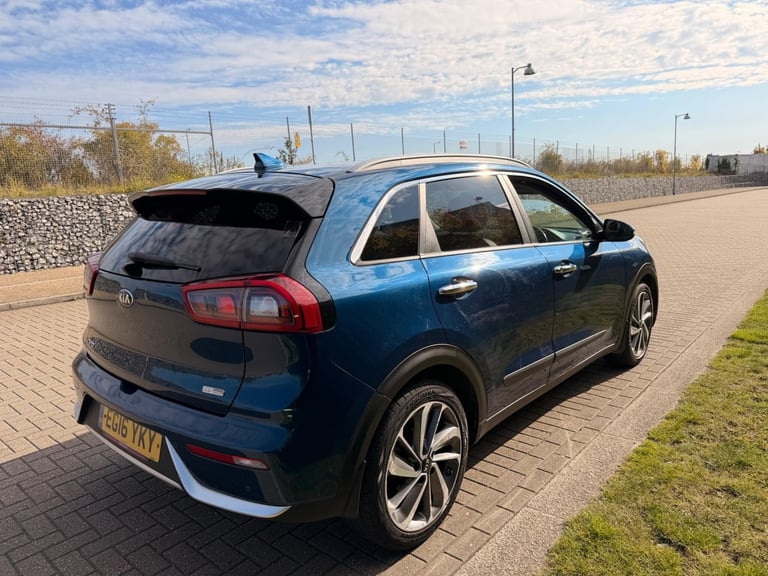 2016 Kia Niro 1.6h GDi 3 DCT Euro 6 (s/s) 5dr ESTATE Petrol/Electric Hybrid Automatic