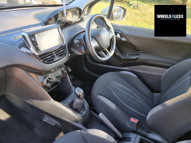 2014 Peugeot 208 1.0 VTi Active Euro 5 3dr Hatchback Petrol Manual