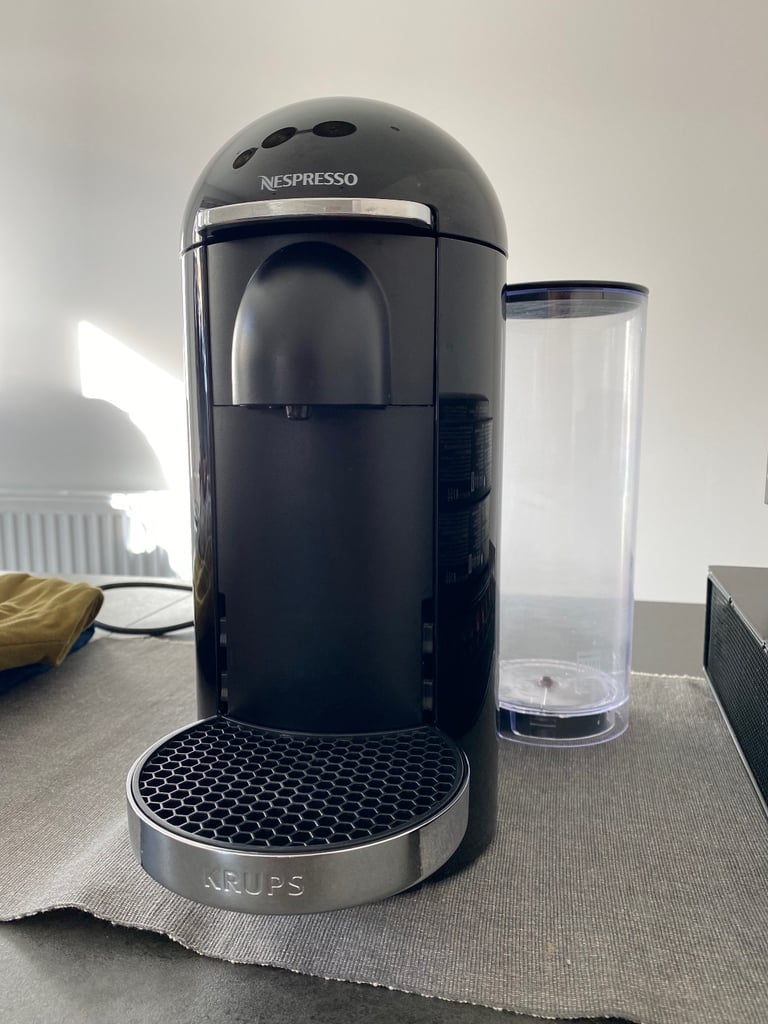 Nespresso Vertuo Plus Coffee Machine by Krups, Piano Black 