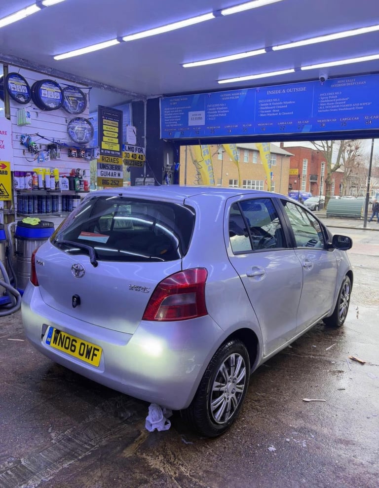 Toyota YARIS Hatchback 2006, Manual, 5 doors