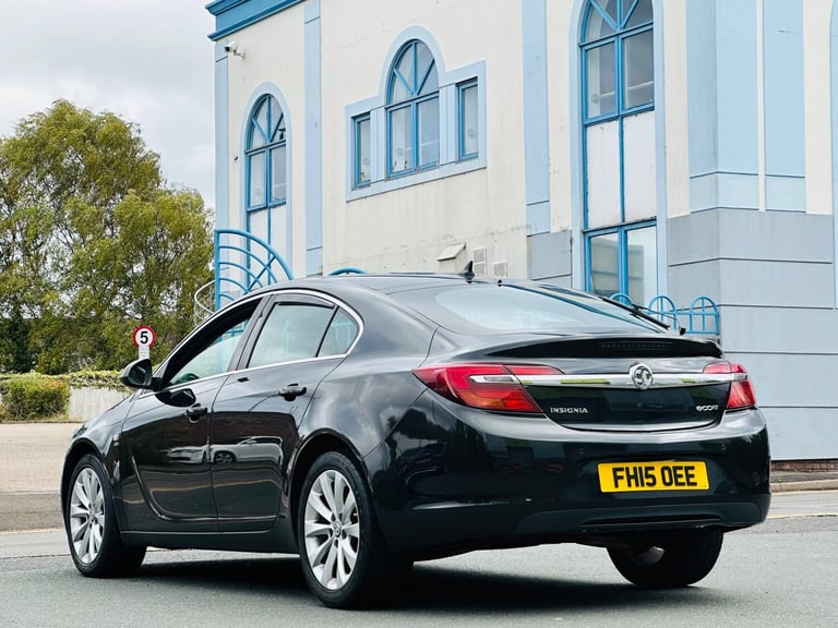 2015 Vauxhall Insignia 2.0 CDTi [140] ecoFLEX Elite Nav 5dr [Start Stop] HATCHBACK DIESEL Manual