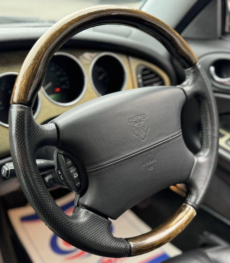 2002 Jaguar XK8 4.0 V8 Auto SALOON Petrol Automatic