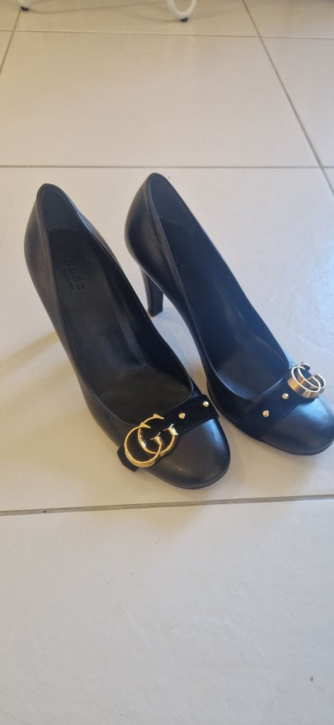 image for Gucci Vintage Court Shoes Black Size 36
