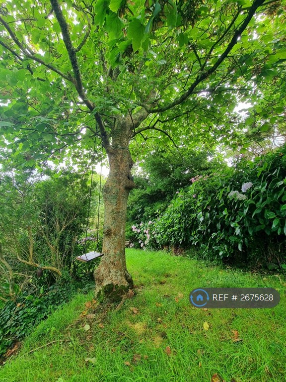 4 bedroom house in Laflouder Lane, Mullion, TR12 (4 bed) (#2675628)