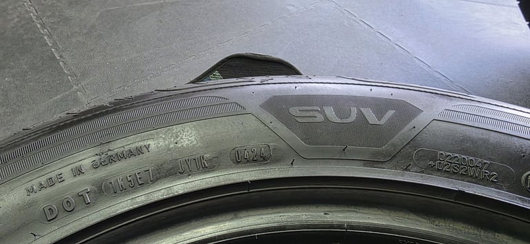 235 55 19   2 x tyres Goodyear SUV Eagle F1 Asymetric 3
