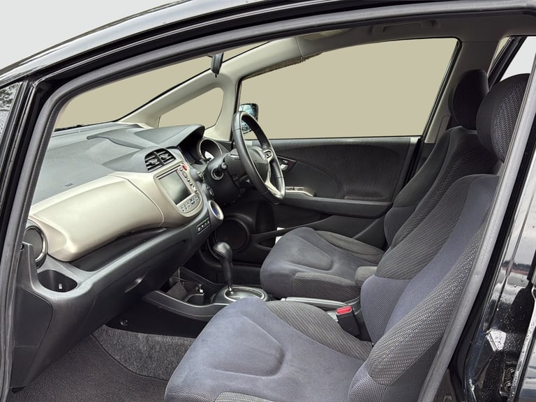 2012 Honda Fit AUTO   Hybrid
