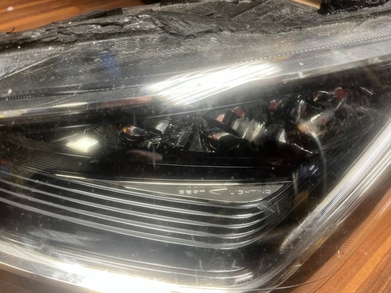 image for Seat Arona headlight 2021 LED for parts 