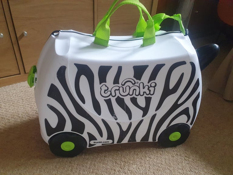 Zimba the Zebra Trunki kids ride on suitcase with key & strap