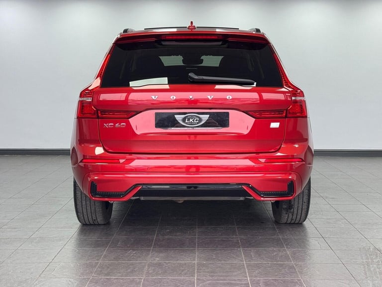 VOLVO XC60 2.0h T6 Recharge 18.8kWh Plus Auto AWD Euro 6 (s/s) 5dr 2024