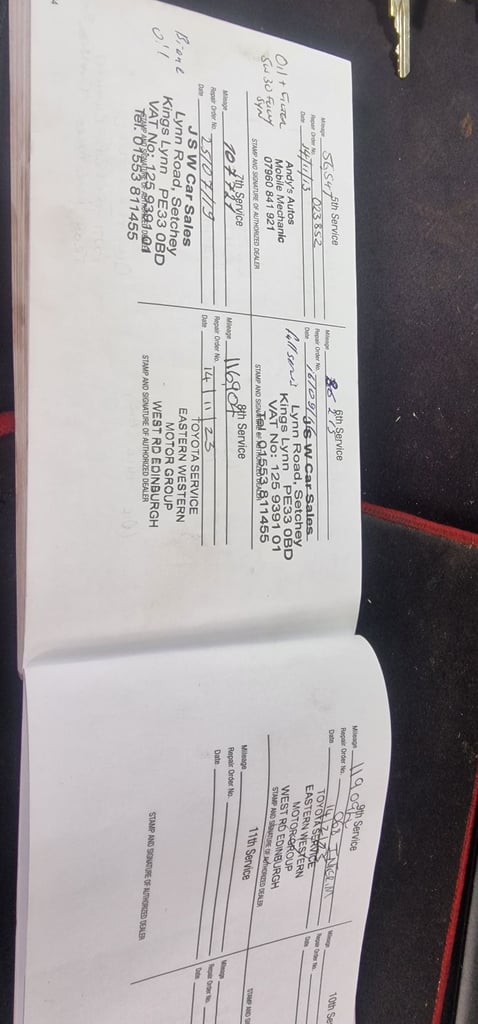 JEEP GRAND CHEROKEE OVERLAND 3LITRE CRD 4X4 FACTORY BLACK. FULL MOT