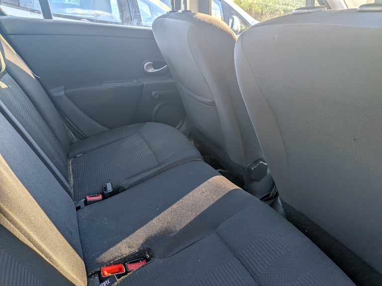 2010 RENAULT CLIO 1.2i + MOT TILL FEB 2026 + ULEZ + CHEAP INSURANCE