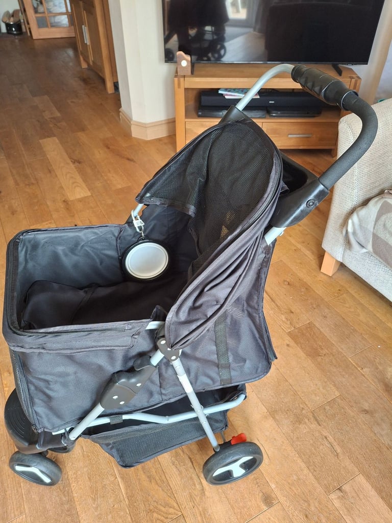 Pet pram Gumtree
