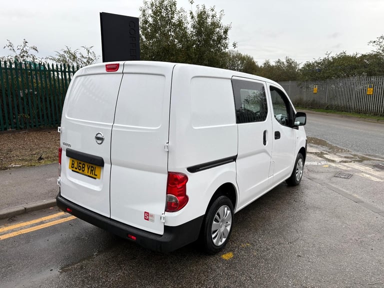 2018 68 Nissan NV200 1.5DCI Acenta 5 seat crew van only 64434 miles NO VAT