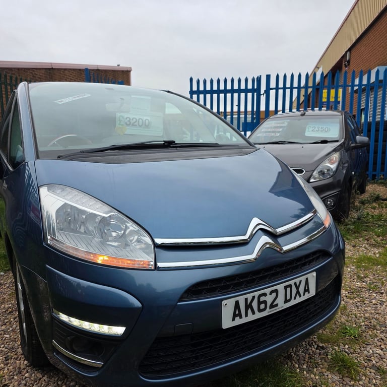 CITROEN C4 PICASSO E-HDi EDITION 1.6 DIESEL 110 BHP AUTOMATIC GEARBOX YEAR 2012 EXCELENT CONDTION!!!