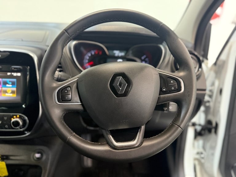 2019 Renault Captur 0.9 TCe ENERGY Iconic SUV 5dr Petrol Manual Euro 6 (s/s) (90 ps) HATCHBACK Pe...