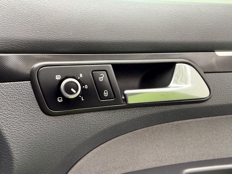 2024 Volkswagen Touran 1.4 TSI BlueMotion Tech SEL MPV 5dr Petrol DSG Euro 6 (s/s) (150 ps) PETRO...