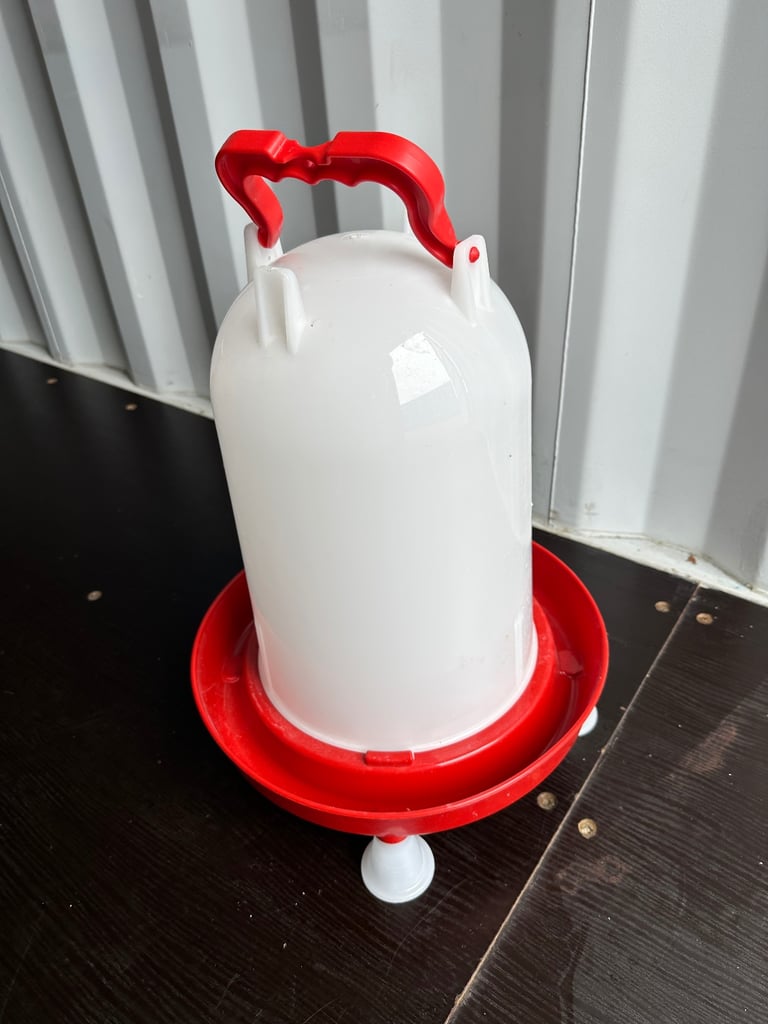 Supa Deluxe Heavy Duty Large Poultry Water Dispenser 12 Litre Quality Drinker