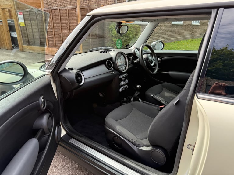 Mini, HATCHBACK, Hatchback, 2010, Manual, 1598 (cc), 3 doors